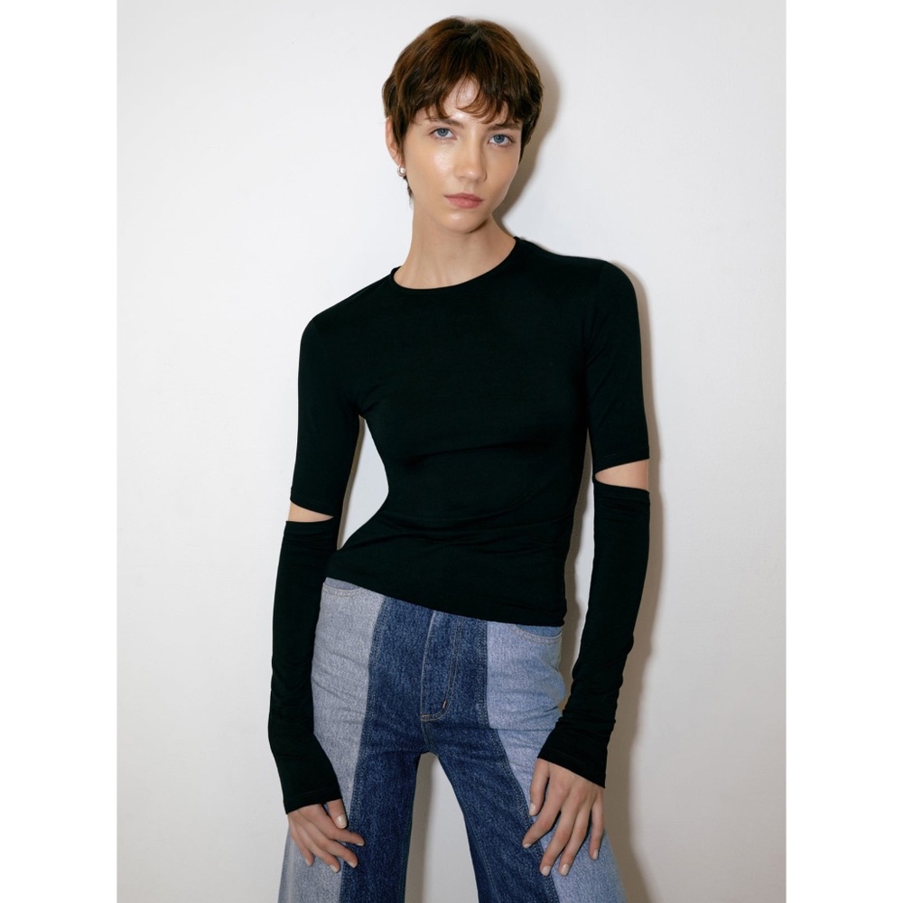 Black Long Sleeve Cutout Tee